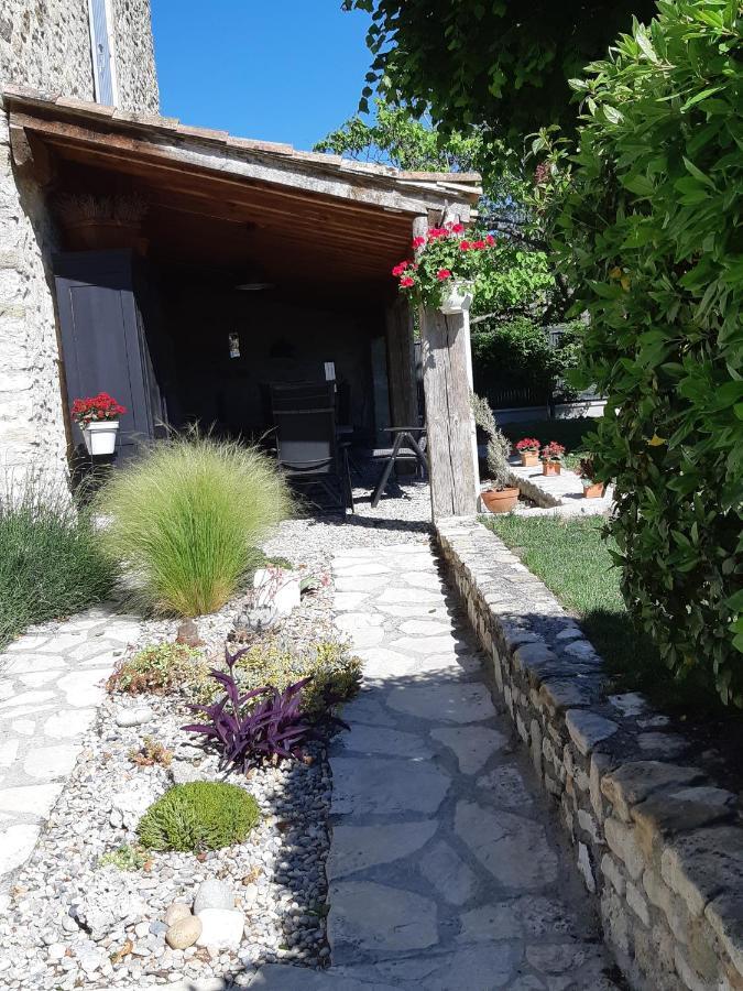 Chez Elles Apartment Portes-en-Valdaine Exterior foto